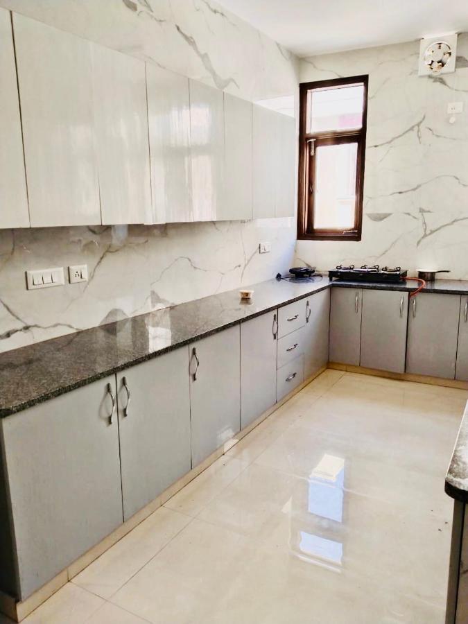 Fortune Home Service Apartment 2Bhk,E28 Saket 2A New Delhi Exterior photo